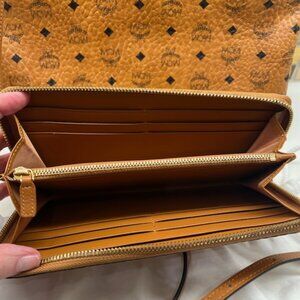 MC Aren Zip Around Wallet (Invisetos)